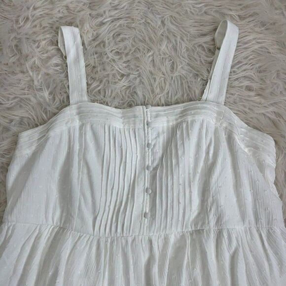 Torrid Womens 3X White Swiss Dot Washable Gauze Tiered Pin Tuck Tank Top NWT - Picture 3 of 12